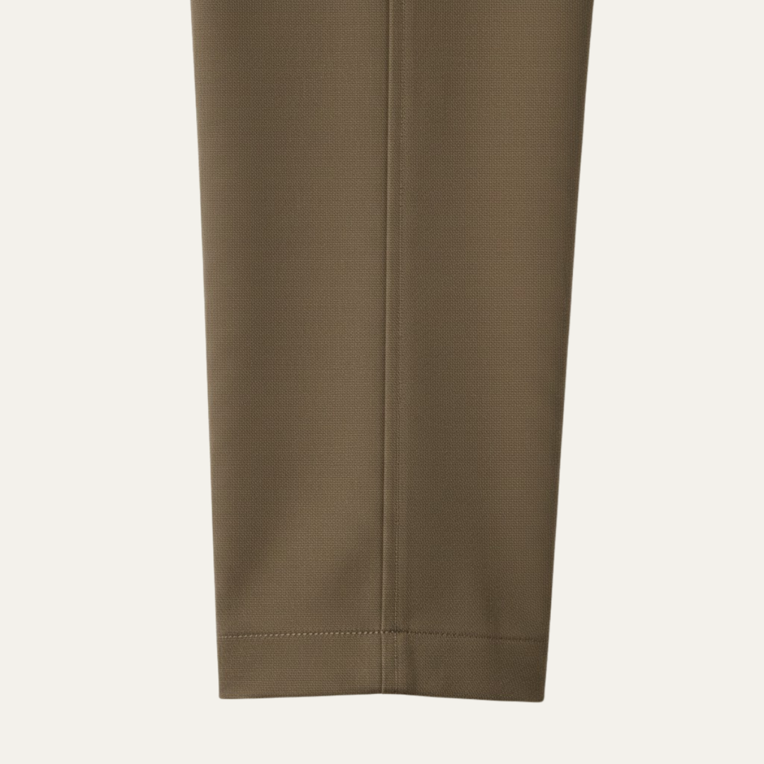 The Fairview Ridge Men’s Wool Straight Leg Business Pants