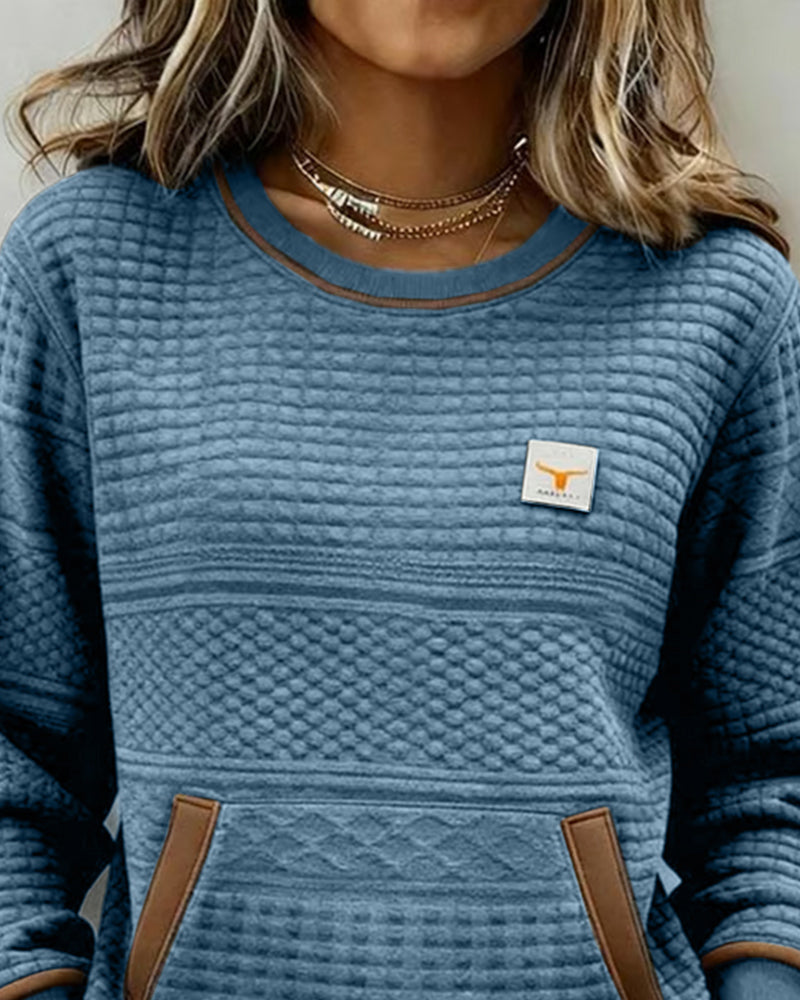 Sweatshirt with Round Neckline and Color Blocking
