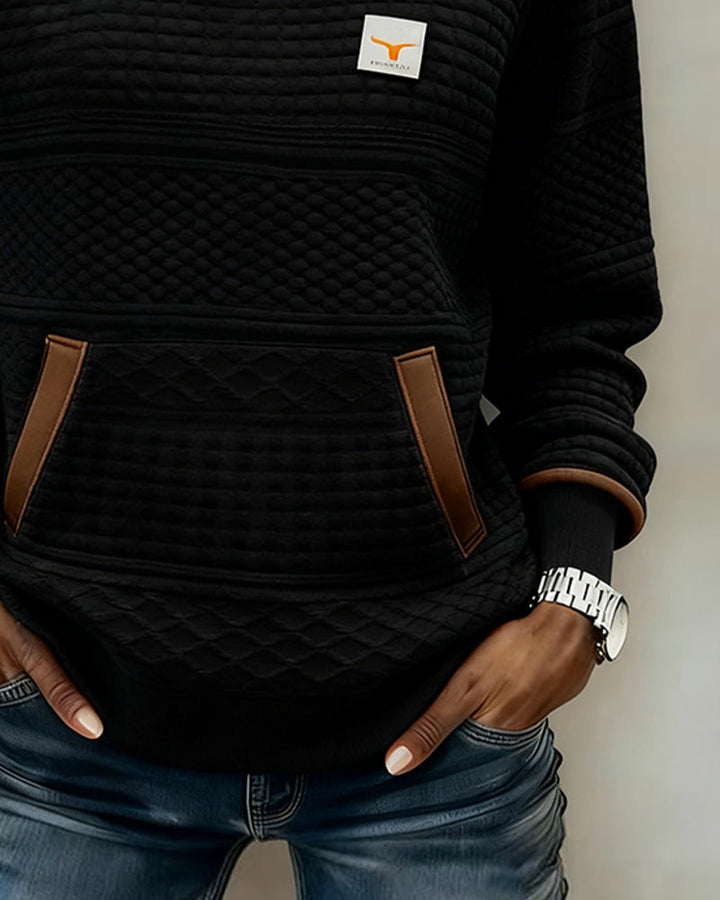 Sweatshirt with Round Neckline and Color Blocking