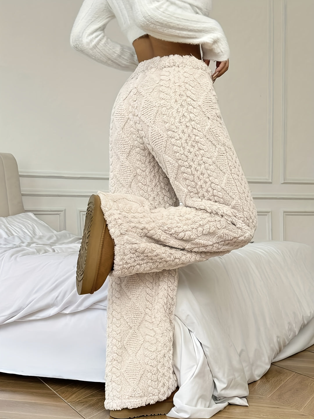 Damesmode Pluche Rechte Pijpbroek: Een Must-Have voor Herfst en Winter