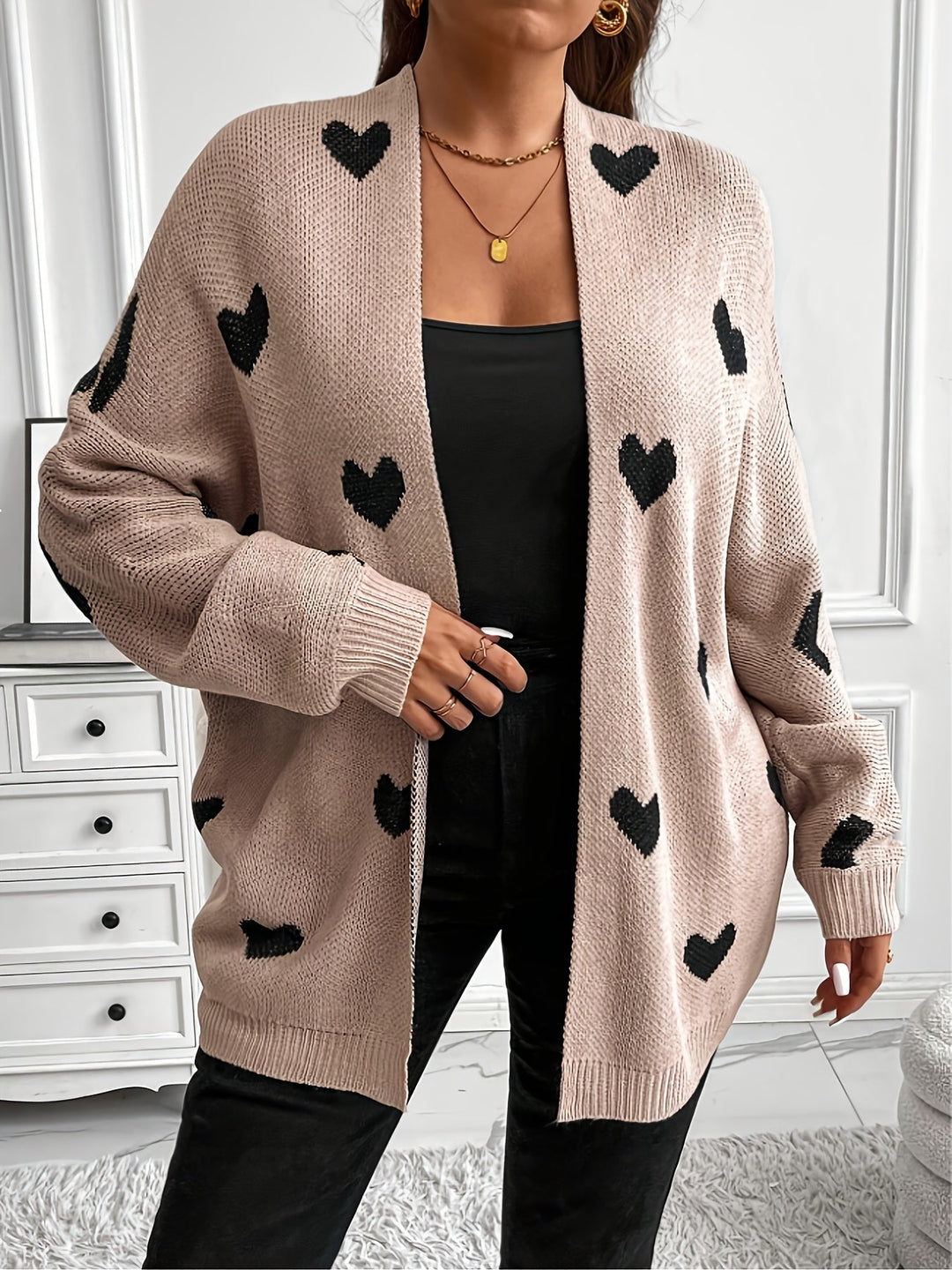 Savannah | Heart Pattern Cardigan
