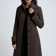 Gris oscuro