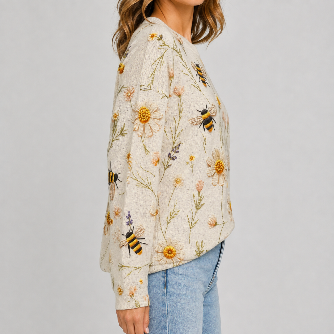 Cheyenne | Bee Print Crew Neck Sweater