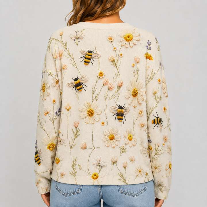Cheyenne | Bee Print Crew Neck Sweater