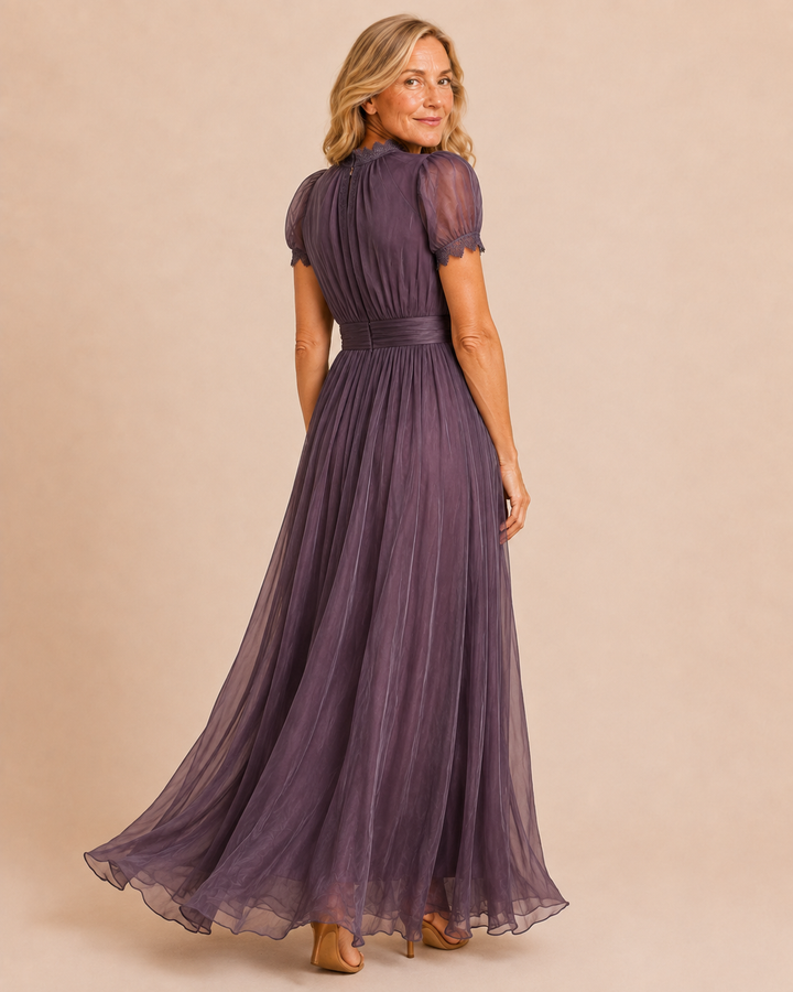 Marion | Lace Flow Maxi Dress