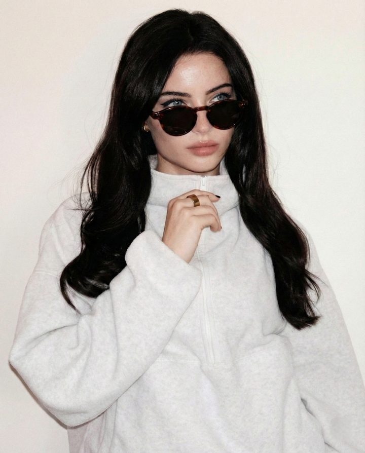 Valencia California Heart Sunglasses