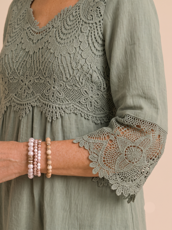 Courtney | Timeless Lace Cocktail Dress