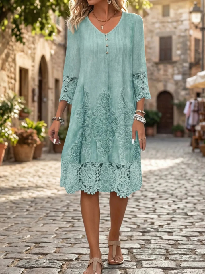 Courtney | Timeless Lace Cocktail Dress