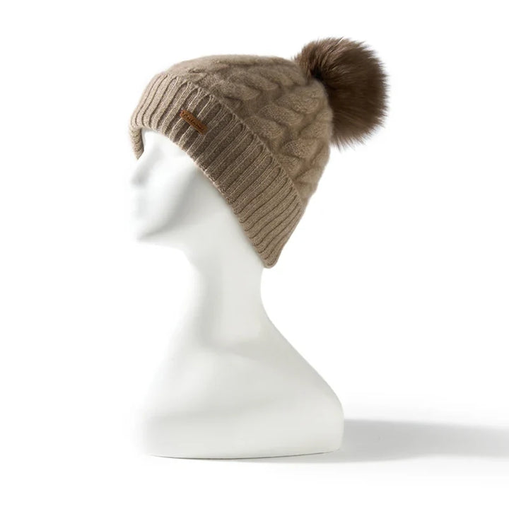 Elle Cable Cashmere Pom Beanie