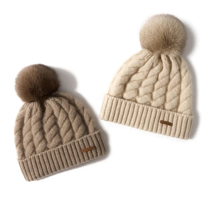 Elle Cable Cashmere Pom Beanie