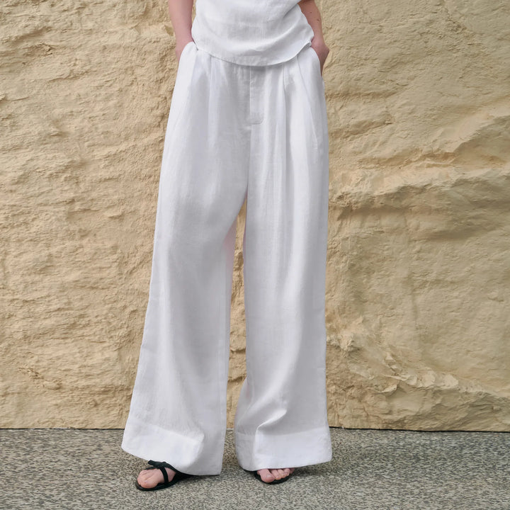The Pleated Wide Leg Linen Pant