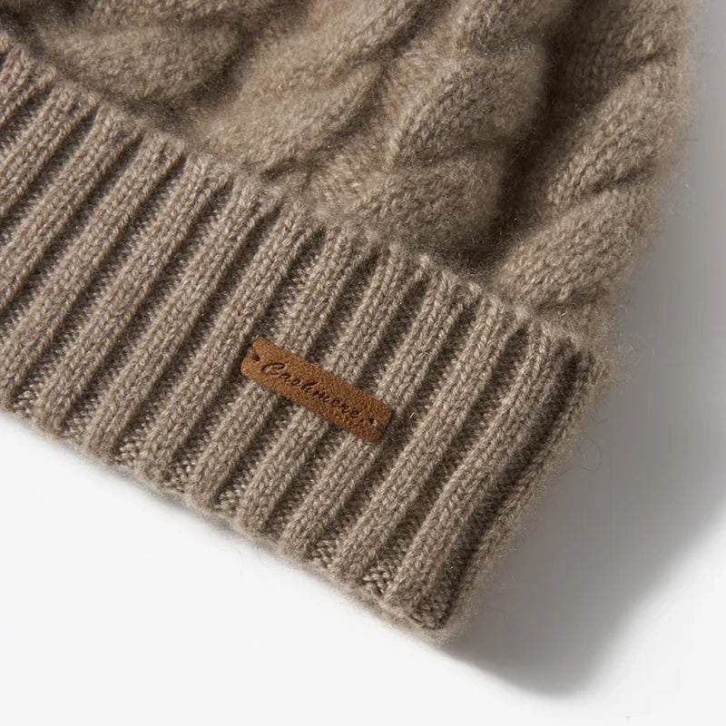 Elle Cable Cashmere Pom Beanie