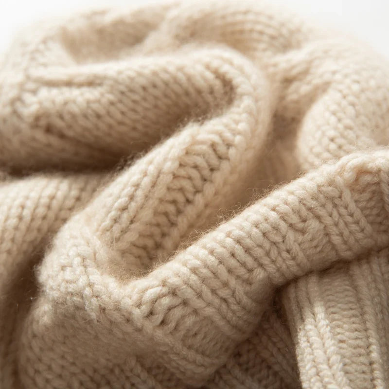Wren Cable Cashmere Beanie