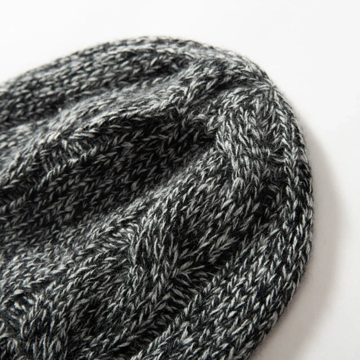 Wren Cable Cashmere Beanie
