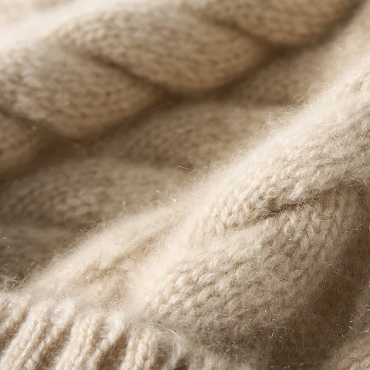Elle Cable Cashmere Pom Beanie