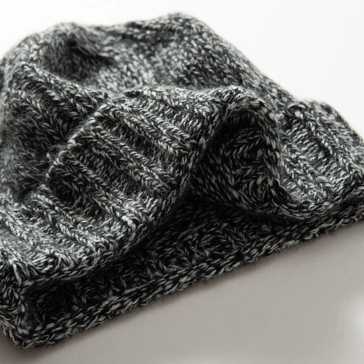 Wren Cable Cashmere Beanie