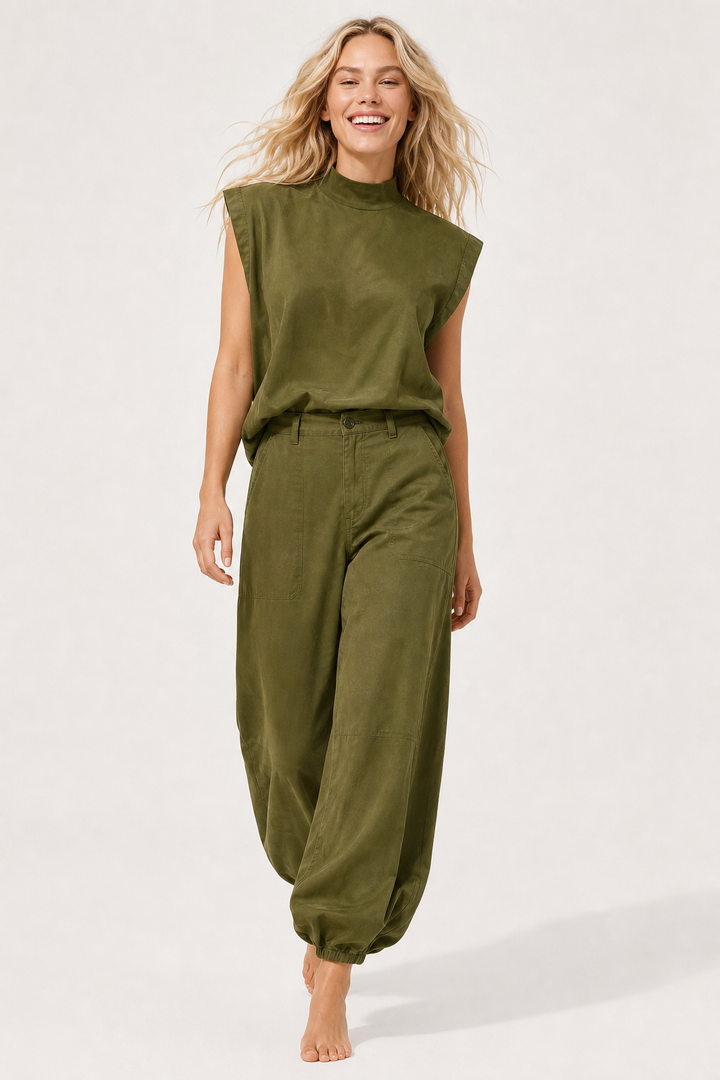 Women's Two Piece Set Sleeveless Top Wide Leg Pants