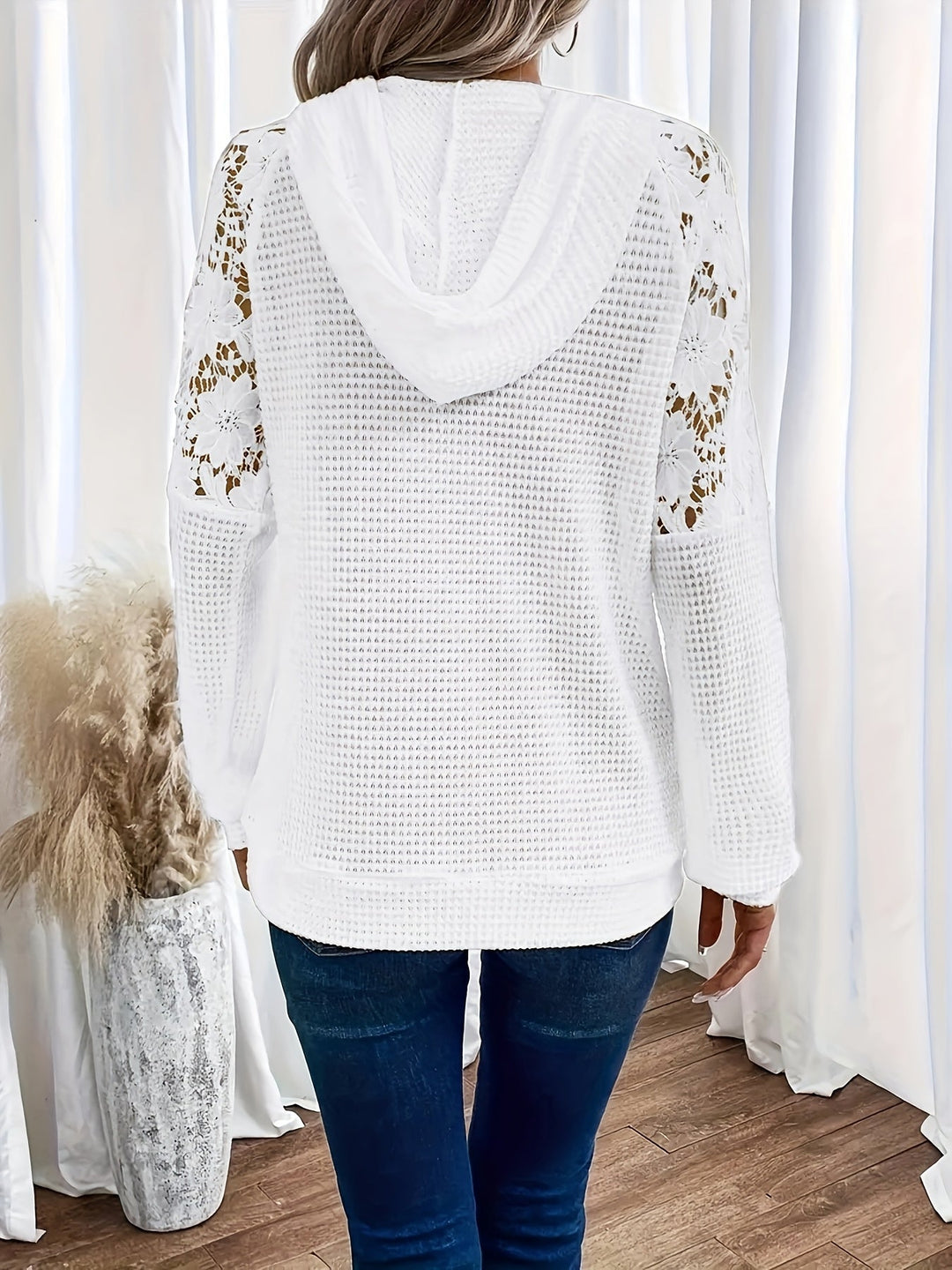 Barbara | Lace Trim Raglan Hoodie