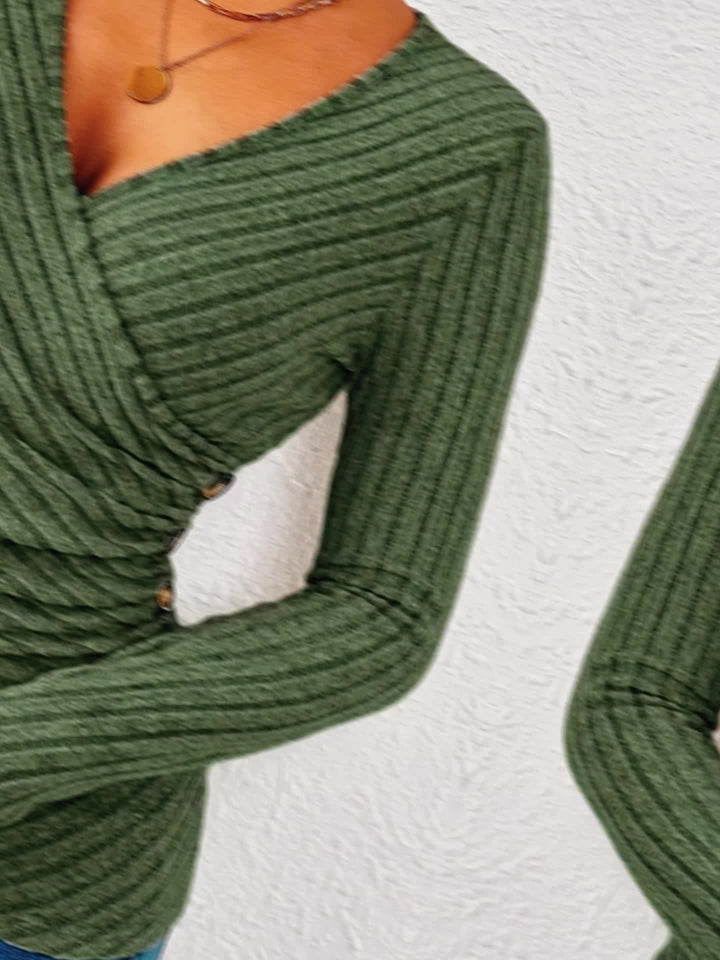 Darlene | Long Sleeve V-Neck Button Top