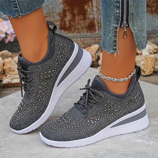 Wide Toe Box Walking Sneakers
