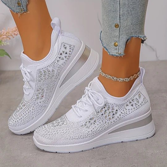Wide Toe Box Walking Sneakers