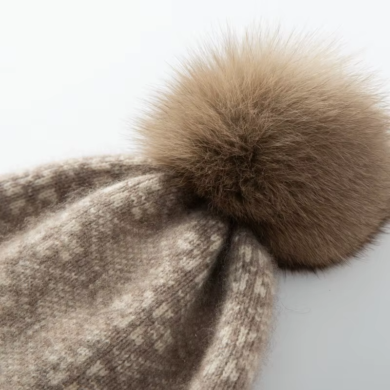 Fair Isle Cashmere Pom Beanie