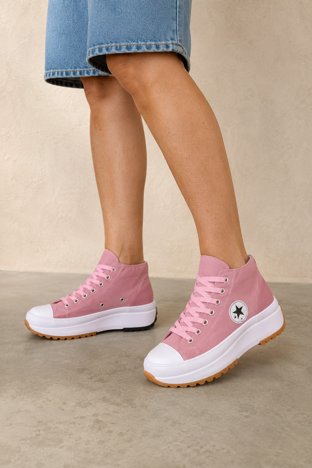 Teresa orthopedic comfort shoes - low-angle wear view